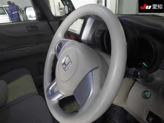 HONDA N-BOX+