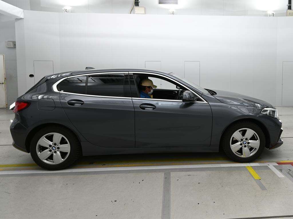 BMW 1-SERIES