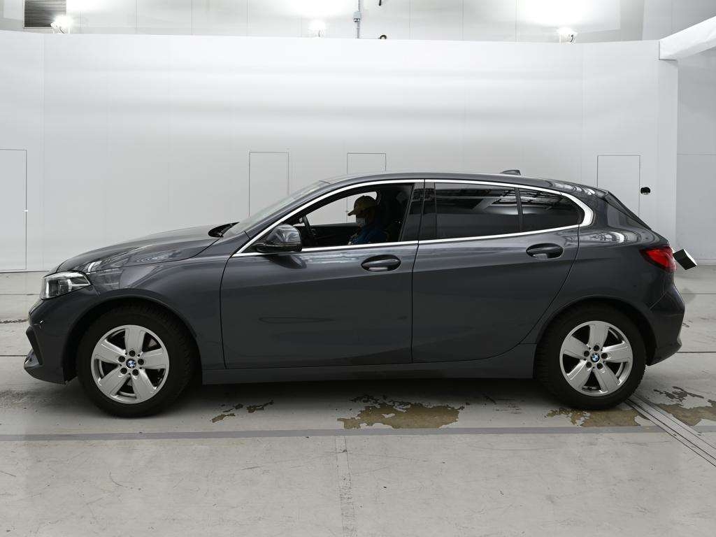BMW 1-SERIES
