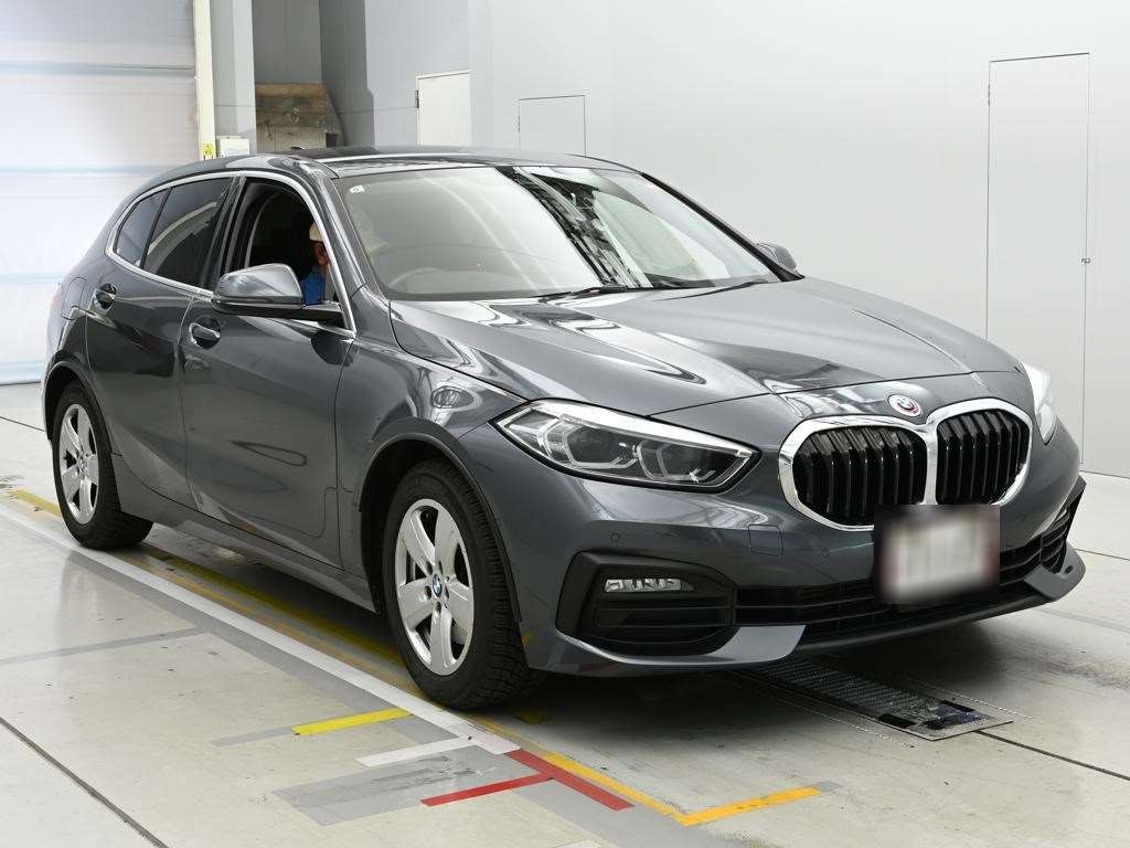 BMW 1-SERIES