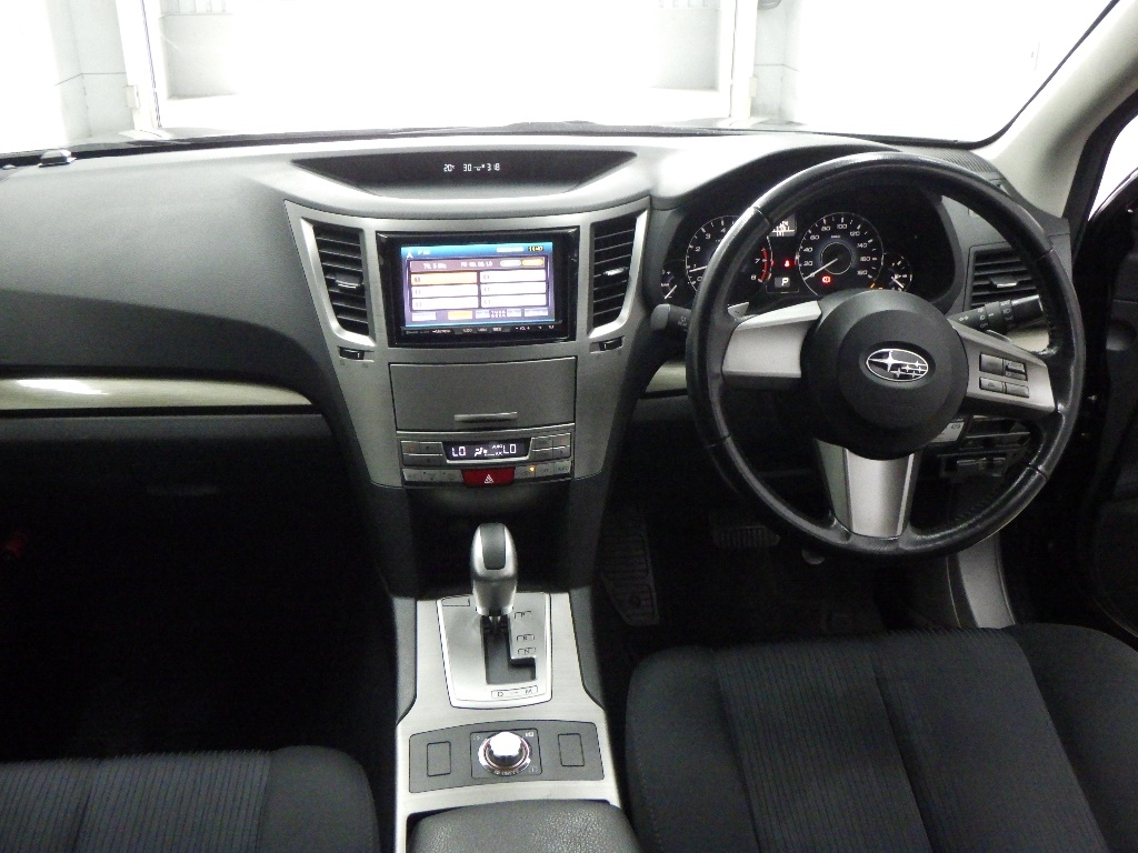 SUBARU LEGACY