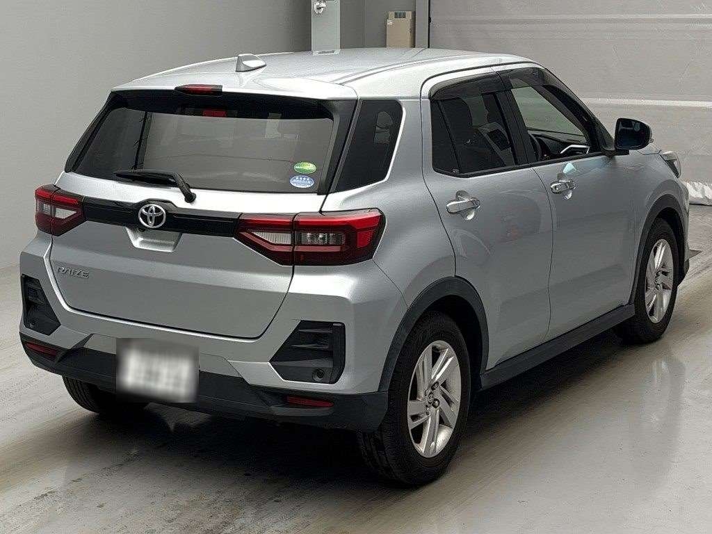 TOYOTA RAIZE