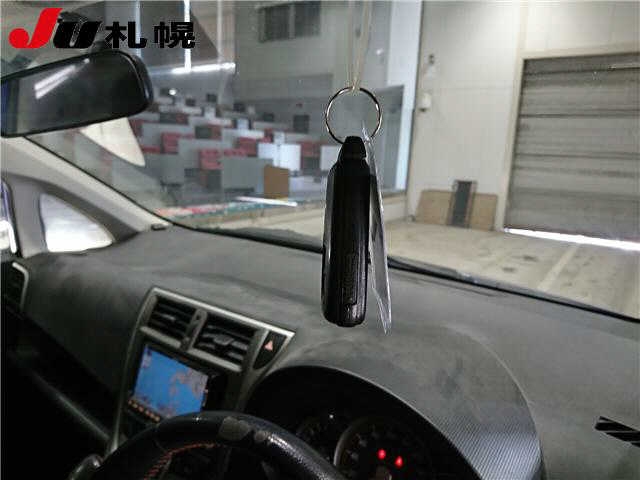 SUBARU TREZIA
