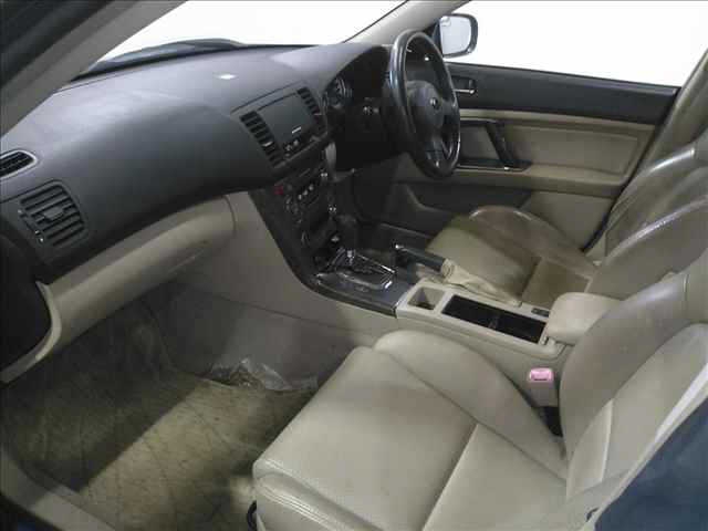 SUBARU LEGACY B4
