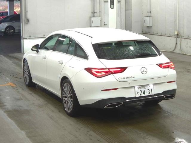 MERCEDES-BENZ CLA-CLASS