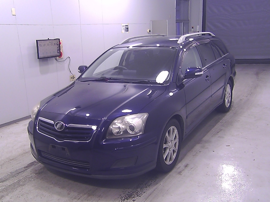 TOYOTA AVENSIS