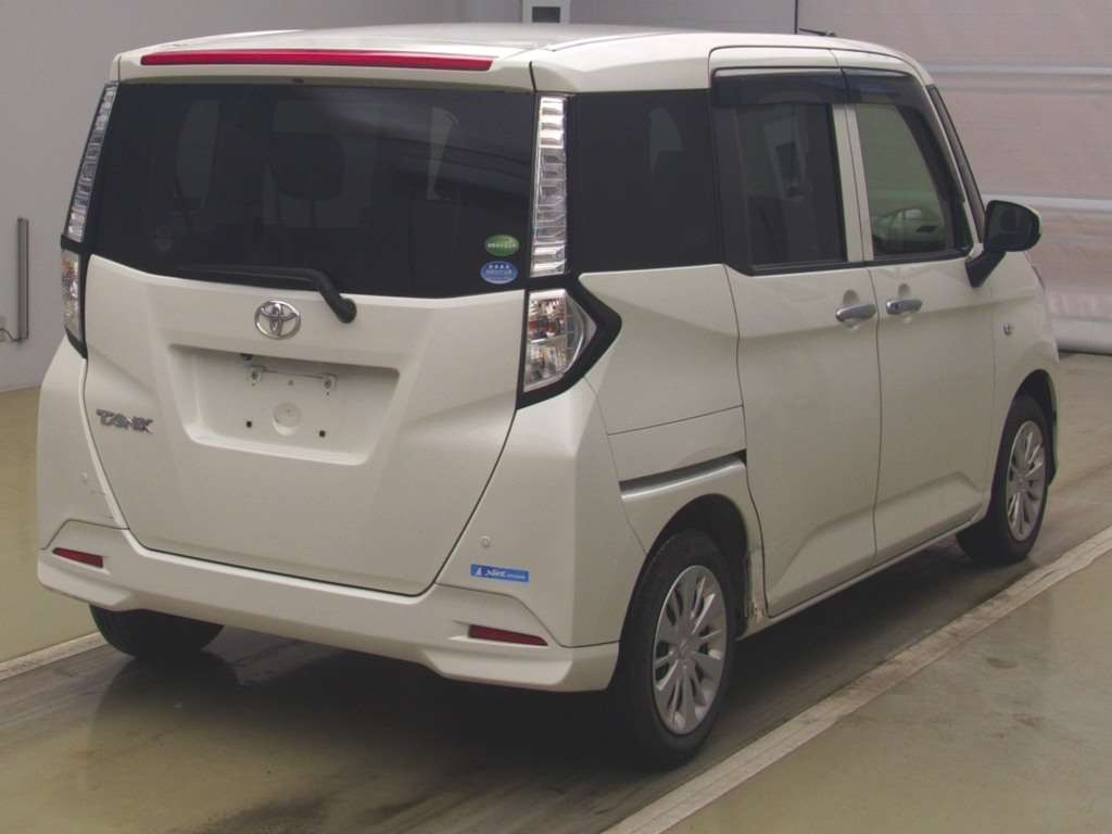 TOYOTA TANK