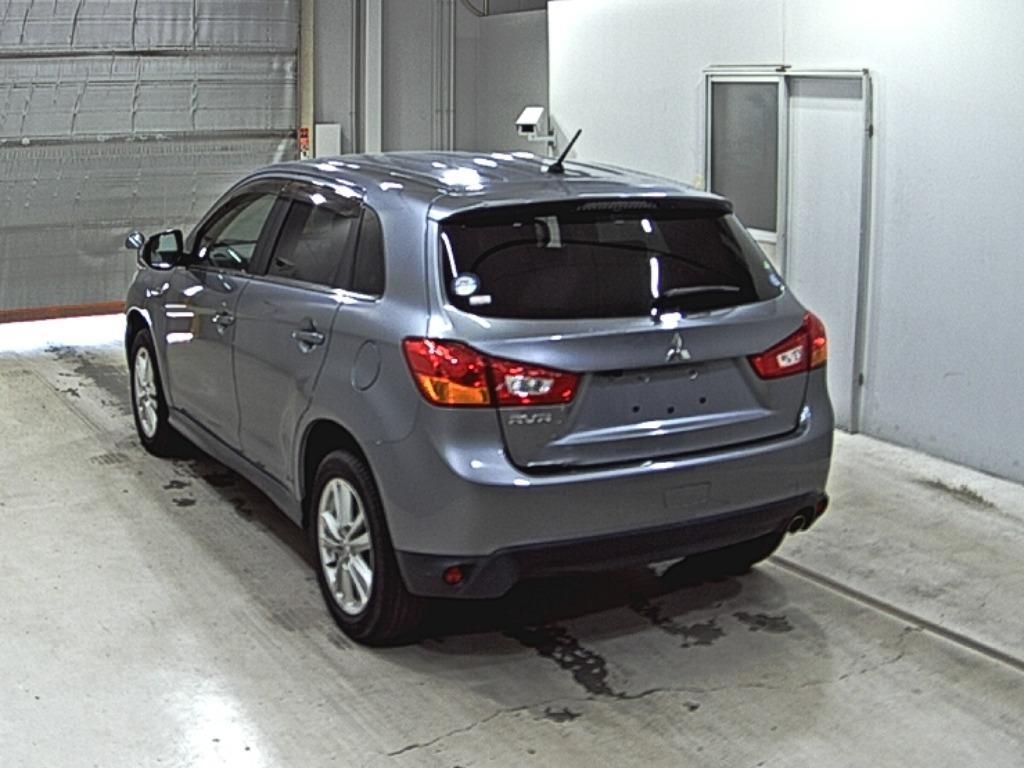 MITSUBISHI RVR