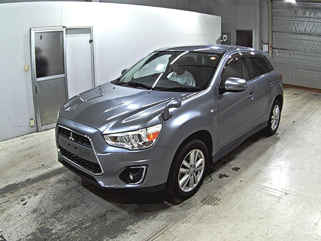 MITSUBISHI RVR