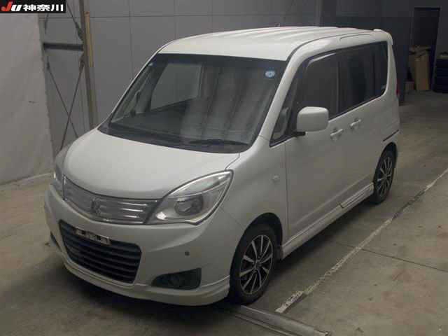 MITSUBISHI DELICA D:2