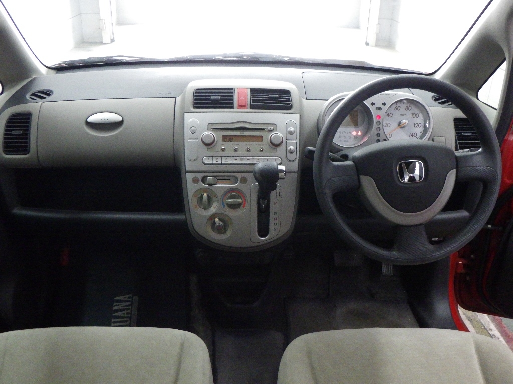 HONDA LIFE