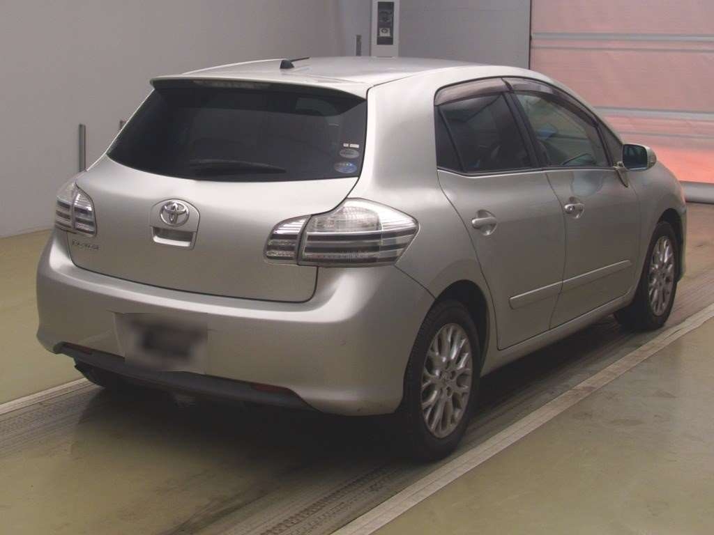 TOYOTA BLADE