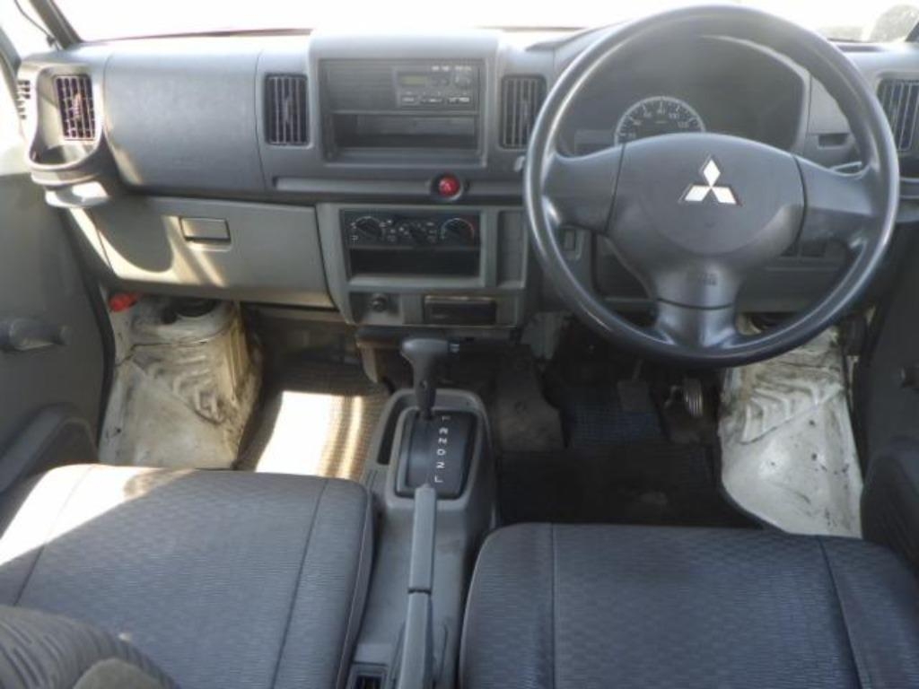 MITSUBISHI MINICAB