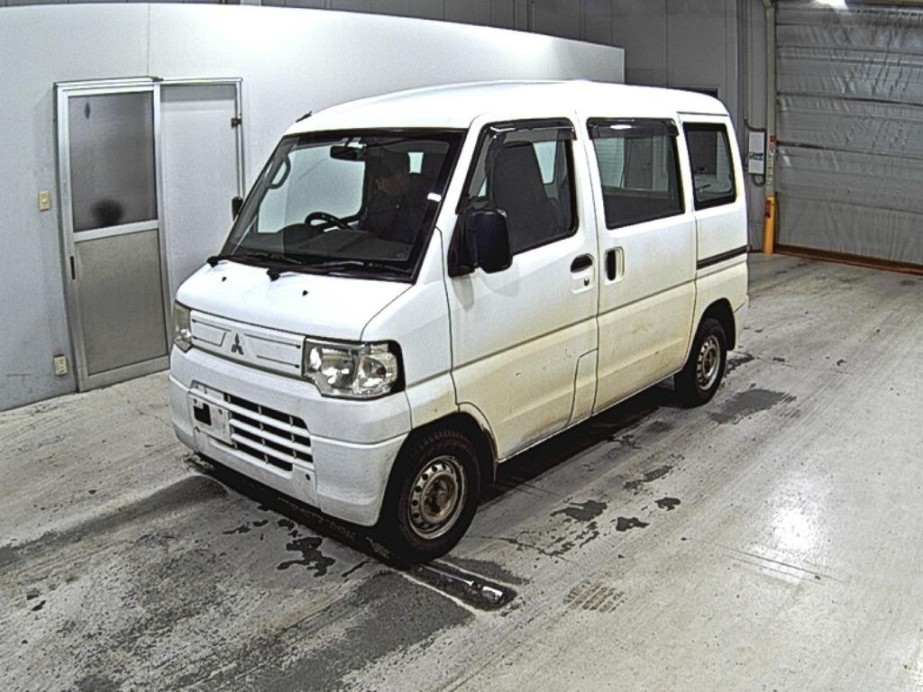 MITSUBISHI MINICAB