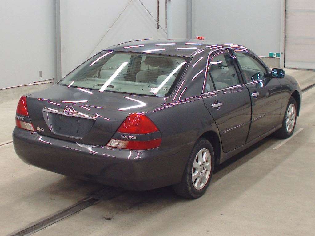 TOYOTA MARK II