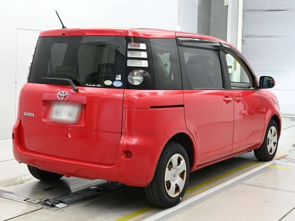 TOYOTA SIENTA