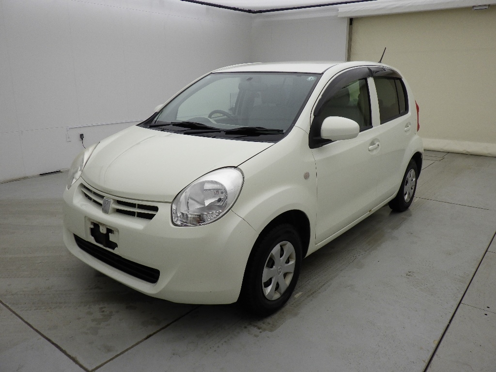 TOYOTA PASSO