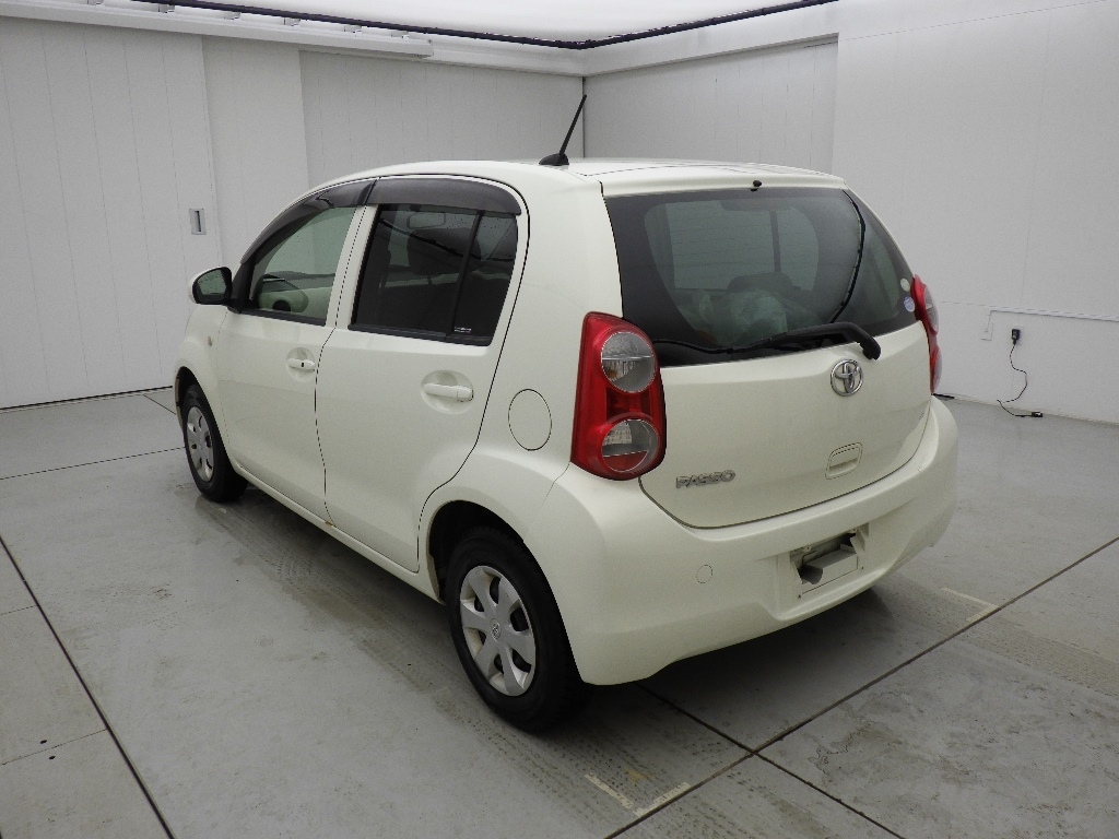 TOYOTA PASSO