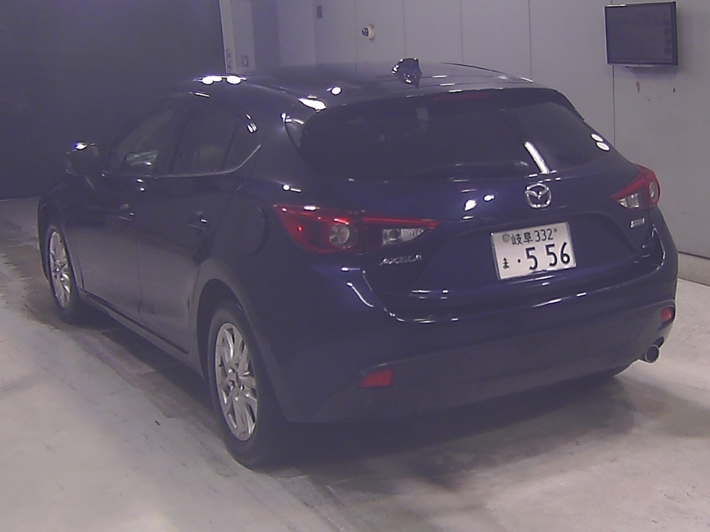 MAZDA AXELA