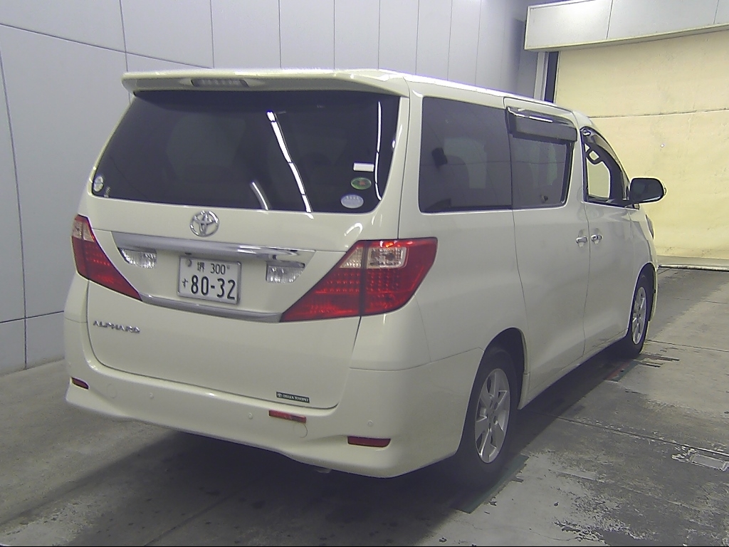 TOYOTA ALPHARD