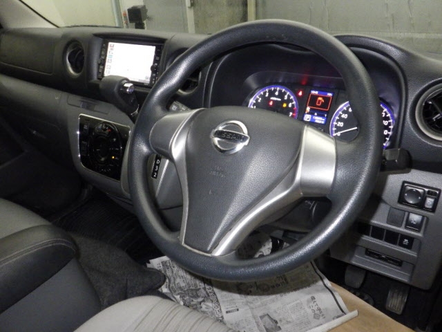 NISSAN CARAVAN