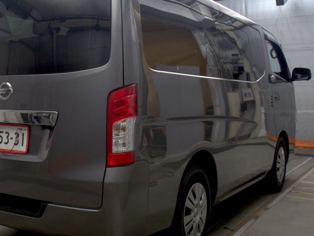 NISSAN CARAVAN