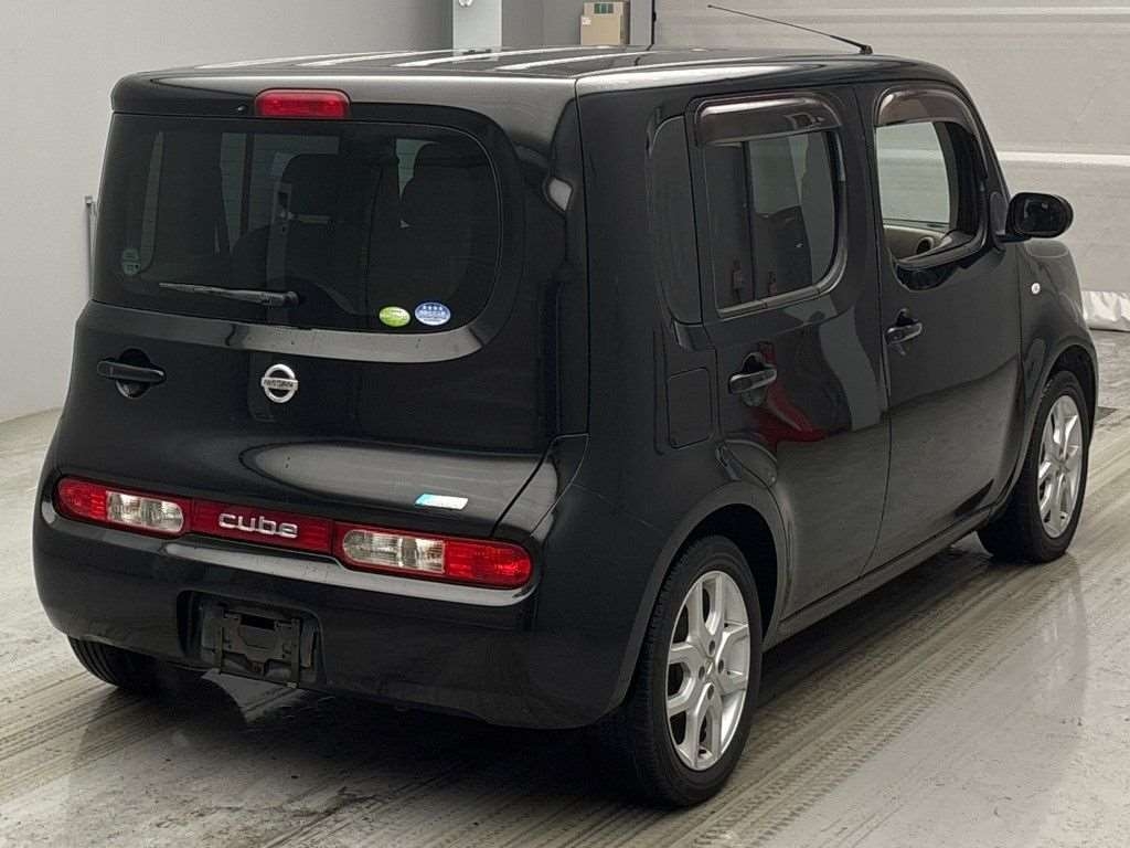 NISSAN CUBE