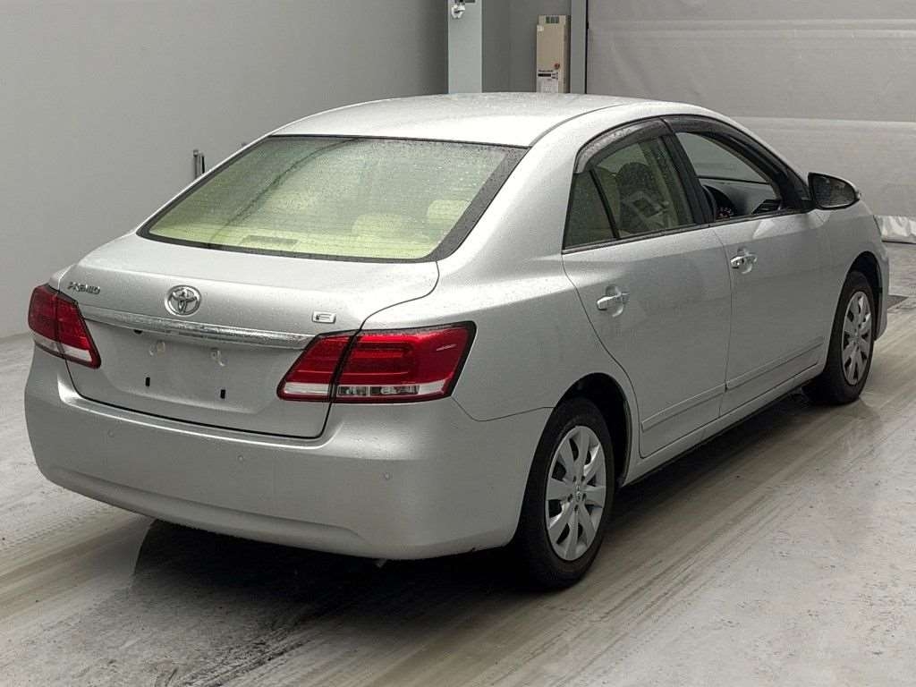 TOYOTA PREMIO