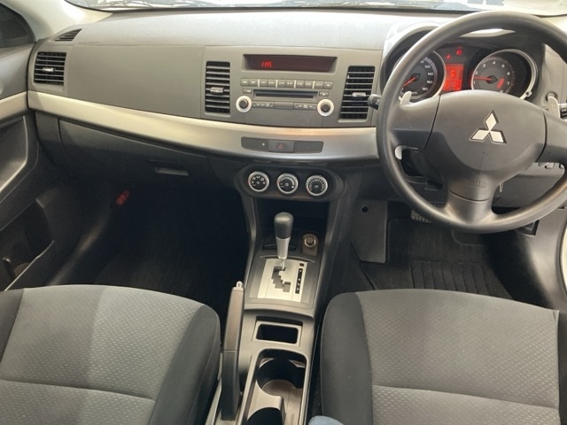 MITSUBISHI GALANT FORTIS