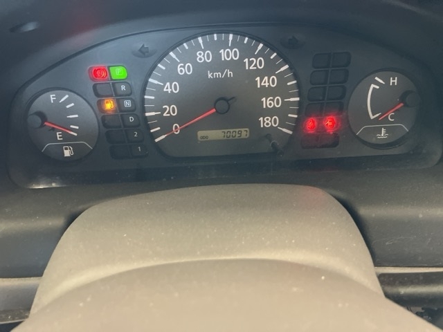 NISSAN SUNNY