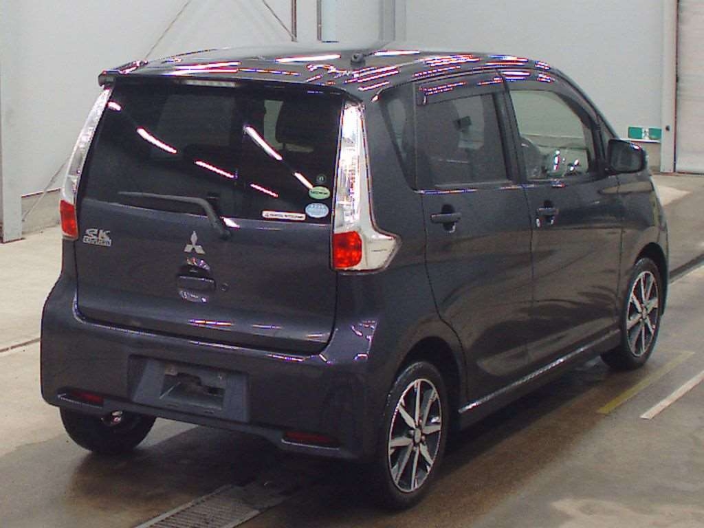 MITSUBISHI EK CUSTOM