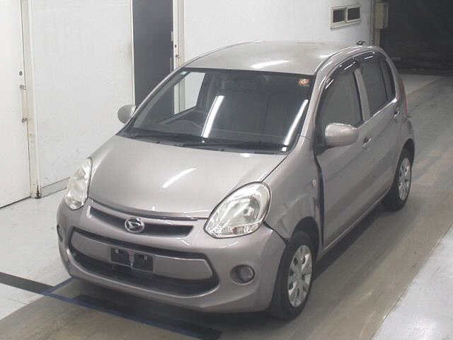 DAIHATSU BOON