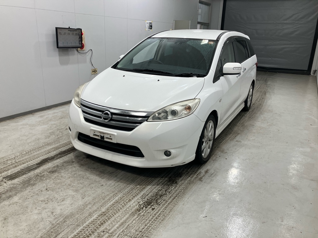 NISSAN LAFESTA