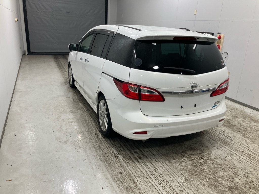 NISSAN LAFESTA