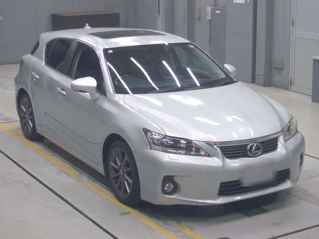 LEXUS CT200H