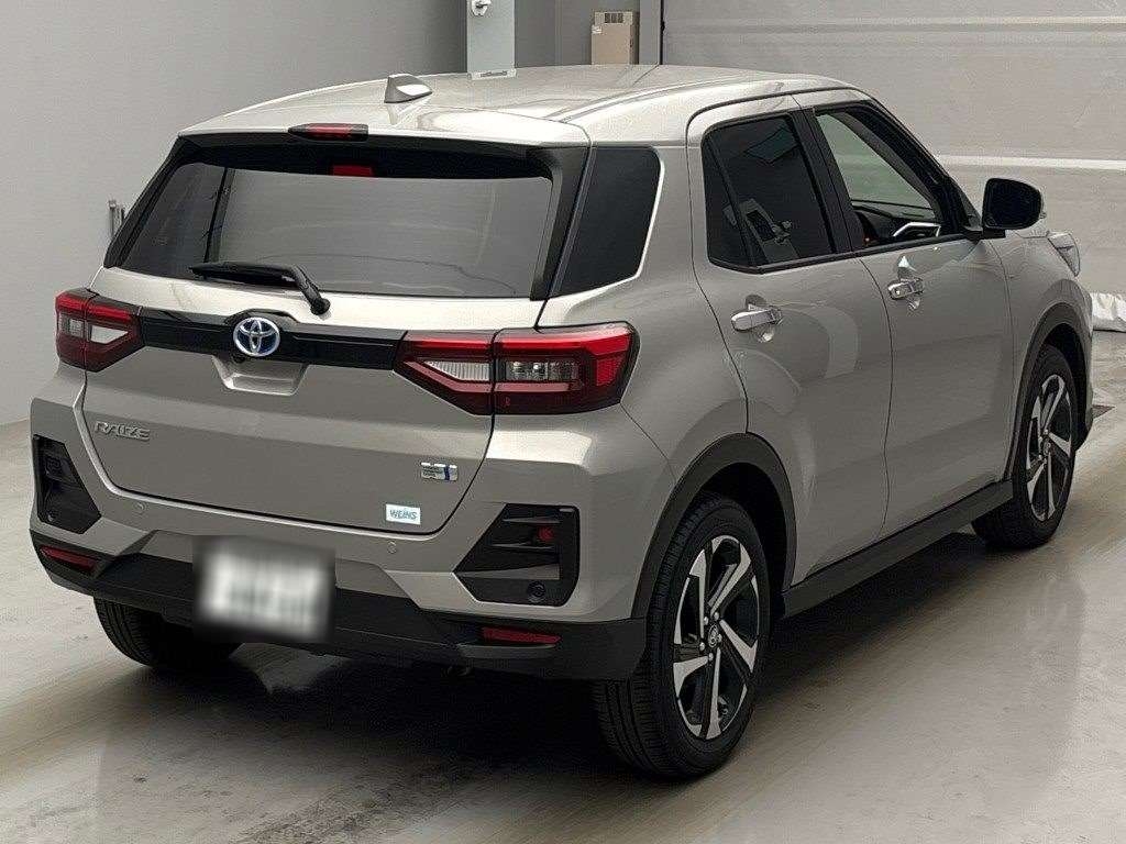 TOYOTA RAIZE