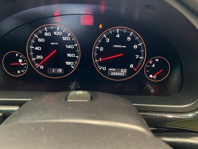 SUBARU LEGACY