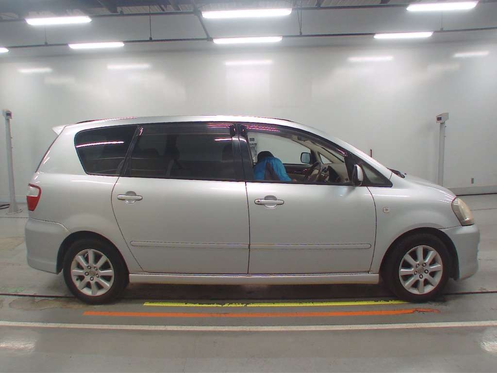 TOYOTA IPSUM