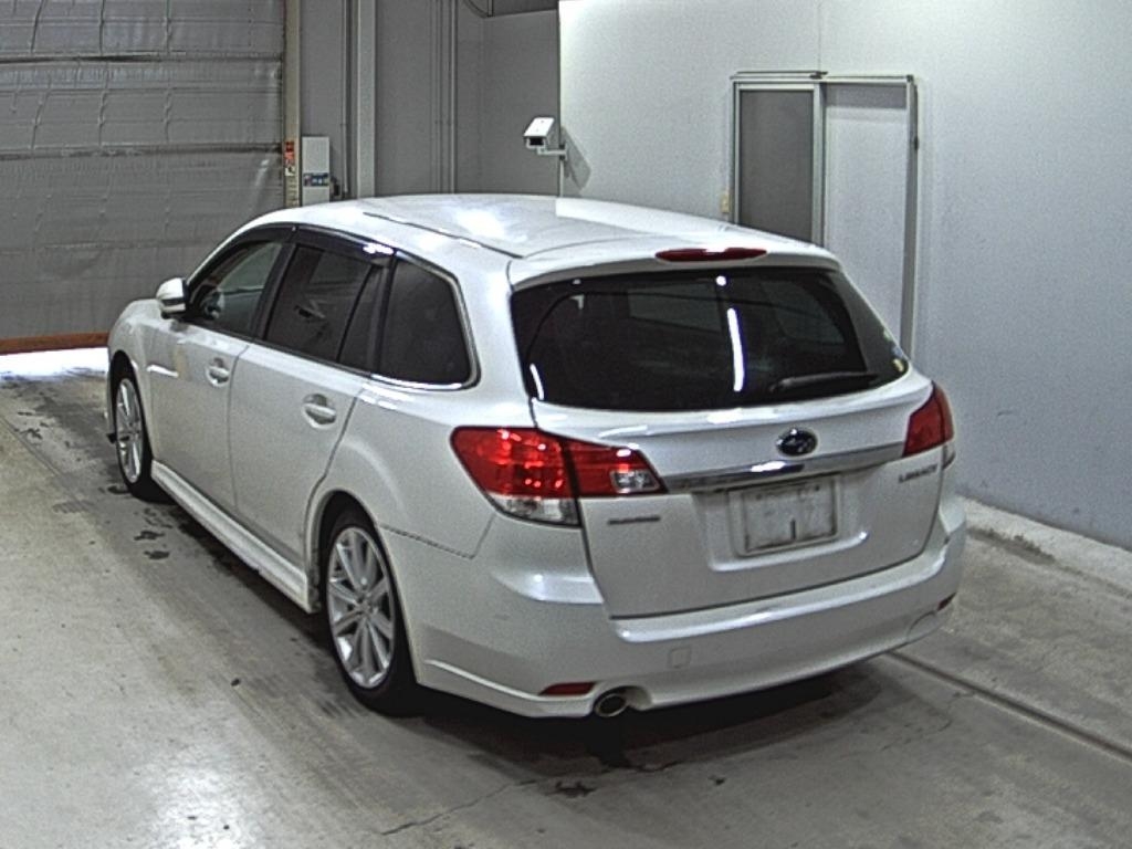 SUBARU LEGACY