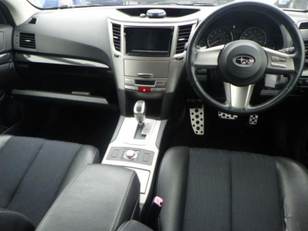 SUBARU LEGACY