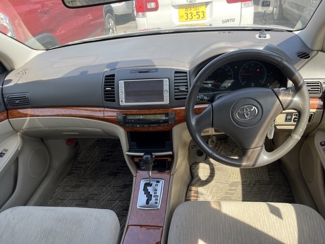 TOYOTA PREMIO
