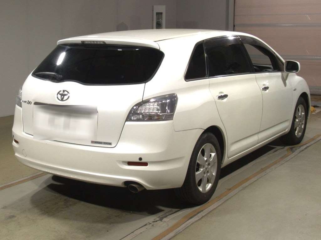 TOYOTA MARK X ZIO