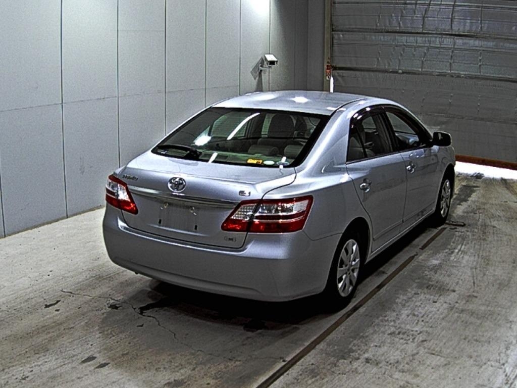 TOYOTA PREMIO