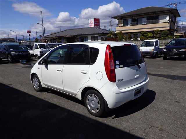 MITSUBISHI COLT