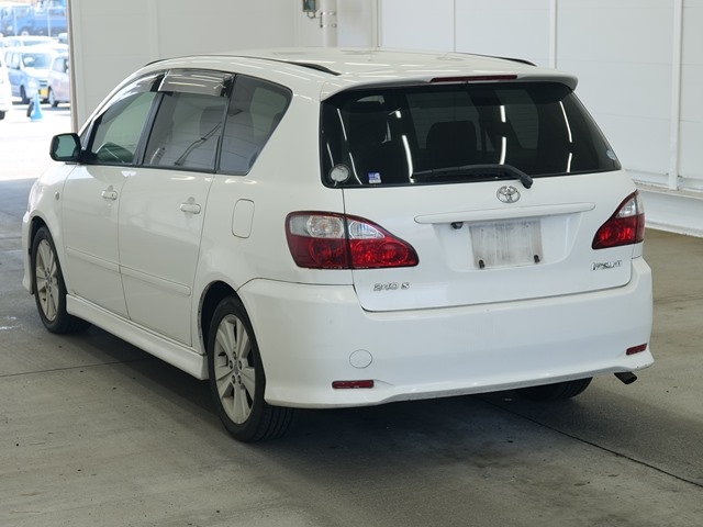 TOYOTA IPSUM