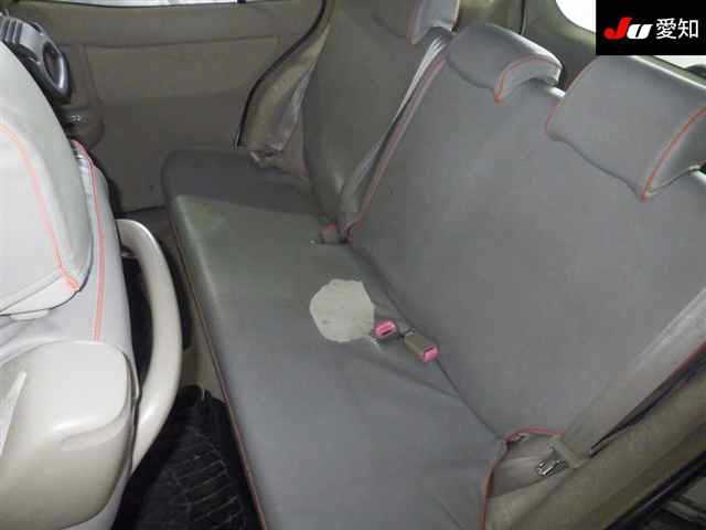 TOYOTA RAUM