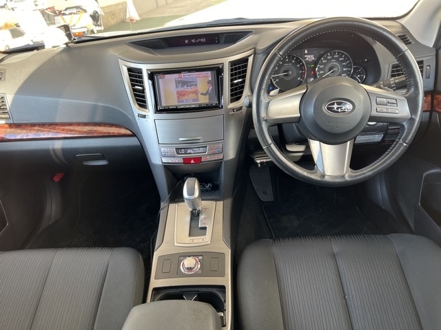 SUBARU LEGACY