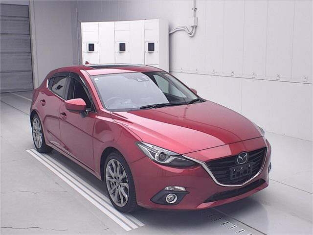 MAZDA AXELA