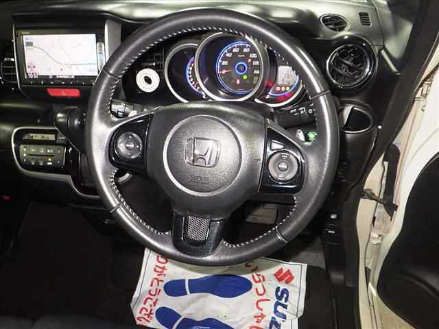 HONDA N-BOX+