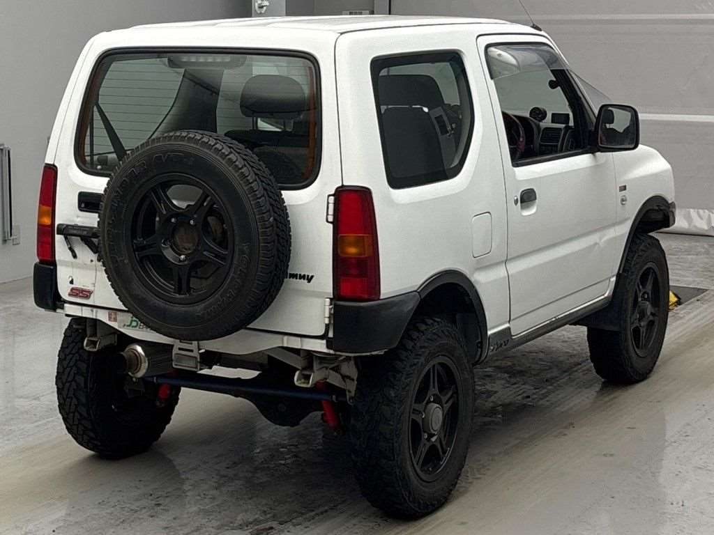 SUZUKI JIMNY